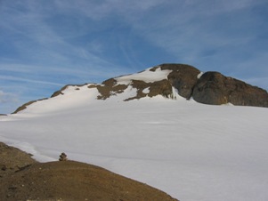La cima del Blinnenhorn e la cresta alla sua sinistra