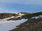 La cima del Blinnenhorn comincia a mostrarsi di fronte a noi