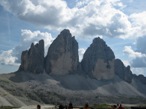 Le Tre Cime di Lavaredo viste nei pressi del Rifugio Locatelli