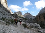 Dopo il rifugio Vaiolet, il bivio dove si svolta a sinistra per il canalone