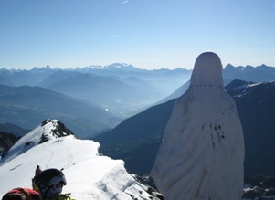 La vista dalla cima verso Monte Rosa e Cervino