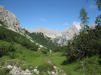 Dalla casera verso la piana di Campuros