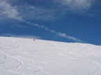 Risalendo il bel pendio che porta alla Costa Muanda