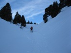 Il restringimento del valloncello, breve ma  l'unico punto un po' a rischio slavine