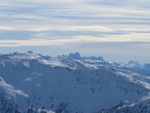 La vista verso il Catinaccio dalla cima