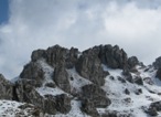 Le guglie lungo l'ampia cresta sud-ovest