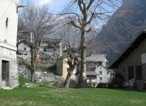 La piazzetta del paese di Codera, ben conservato e con le caratteristiche dei paesi di montagna di una volta... qui non esiste l'asfalto!