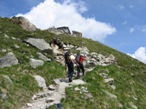 Proseguendo il rifugio  sopra di noi