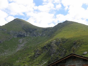 L'anticima del Bieteron a destra e il Monte Bieteron a sinistra