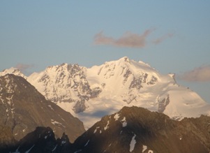 Il Gran Paradiso al tramonto visto dal Rifugio