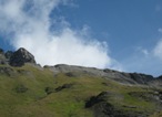 La bastionata rocciosa della Pointe Farinet dove sorge il rifugio