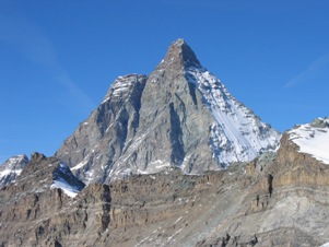 La maestosit del Cervino visto dal colle del Teodulo